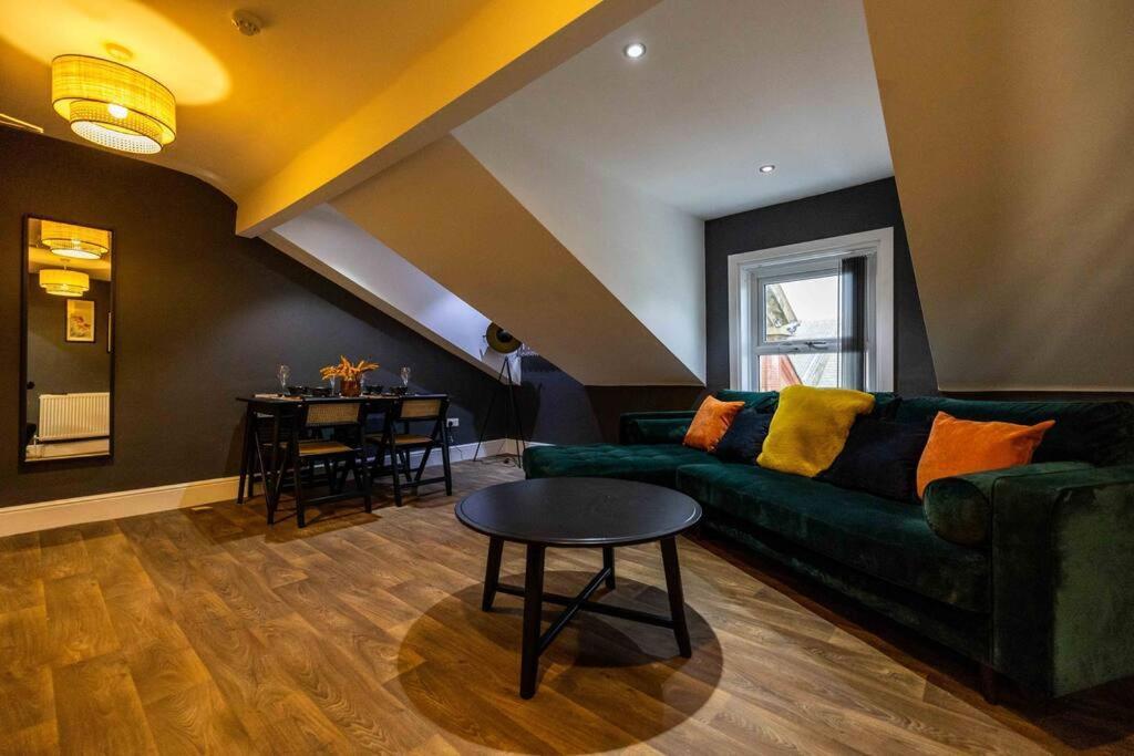 Valentine Apartments Presented By The V Group 黑潭 外观 照片
